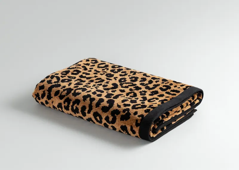 Animal Leopard towel, folded