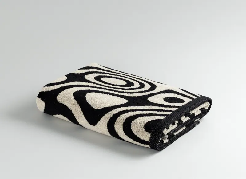 Swirl Onyx towel, folded